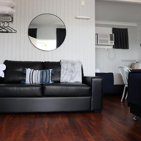 באלינה Almare Tourist Motel מראה חיצוני תמונה